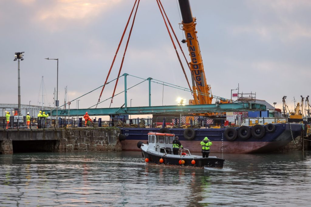 Ross Bridge successfully lifted onto barge ahead of refurbishment