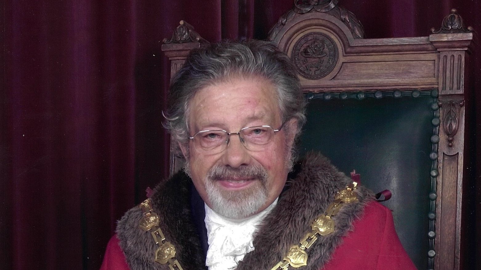 Tributes paid to former Mayor of Penzance and Bard of Gorsedh Kernow Phil Rendle